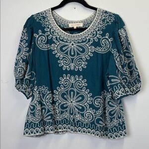 Anthropologie Solitaire Teal and Cream Embroidered Boho Top/ Size M